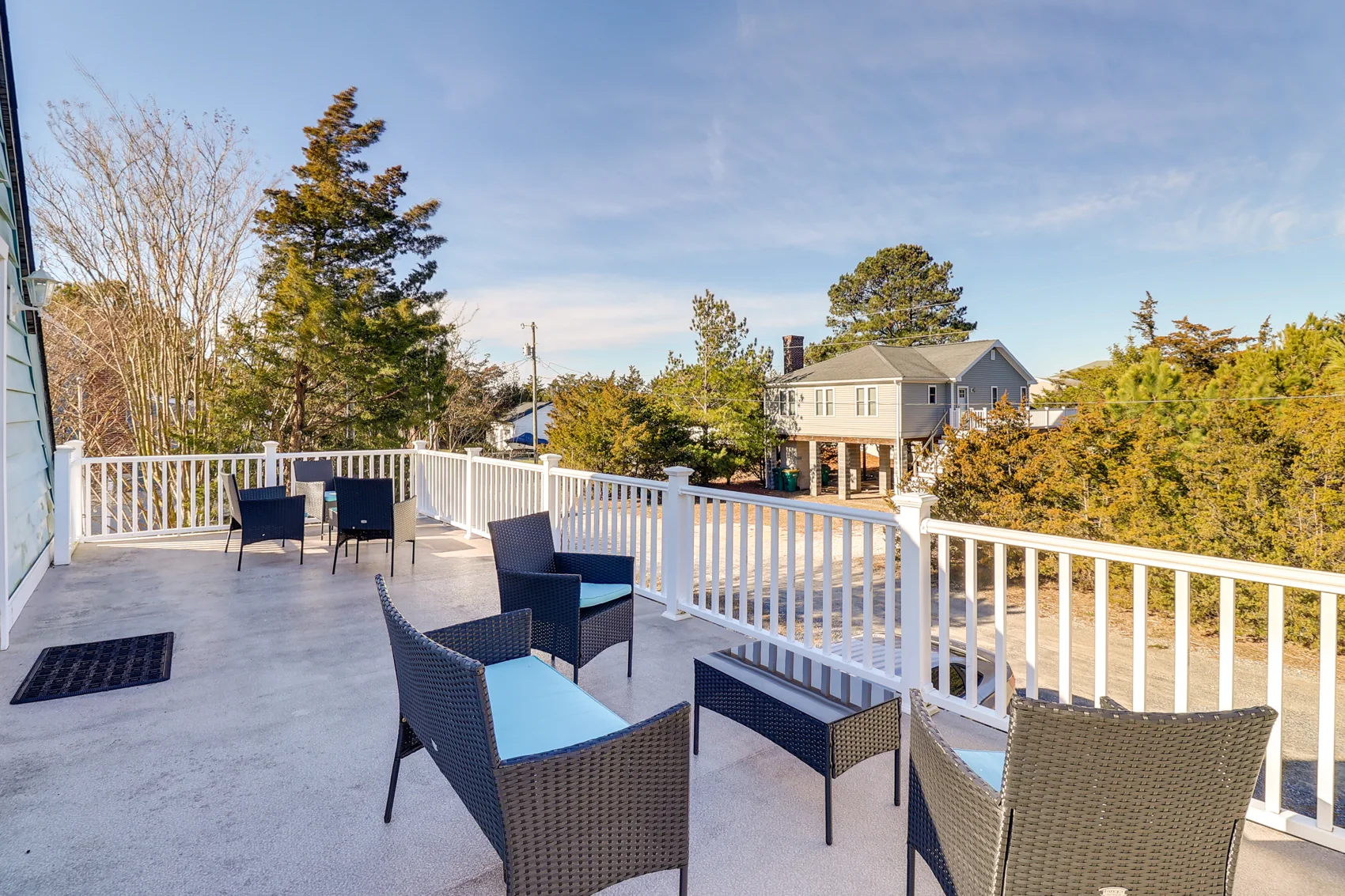 Captains Quarters photograph 25