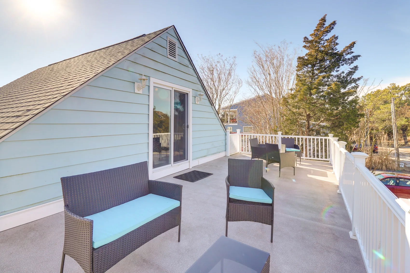 Captains Quarters photograph 26